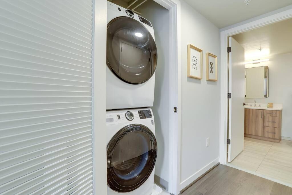 Gorgeous 1 Bedroom At Clarendon With Gym And Rooftop Arlington Luaran gambar