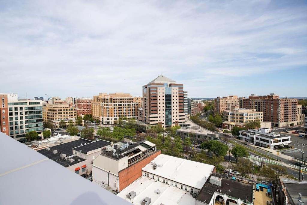 Gorgeous 1 Bedroom At Clarendon With Gym And Rooftop Arlington Luaran gambar