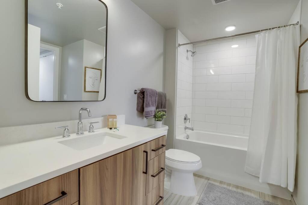 Gorgeous 1 Bedroom At Clarendon With Gym And Rooftop Arlington Luaran gambar