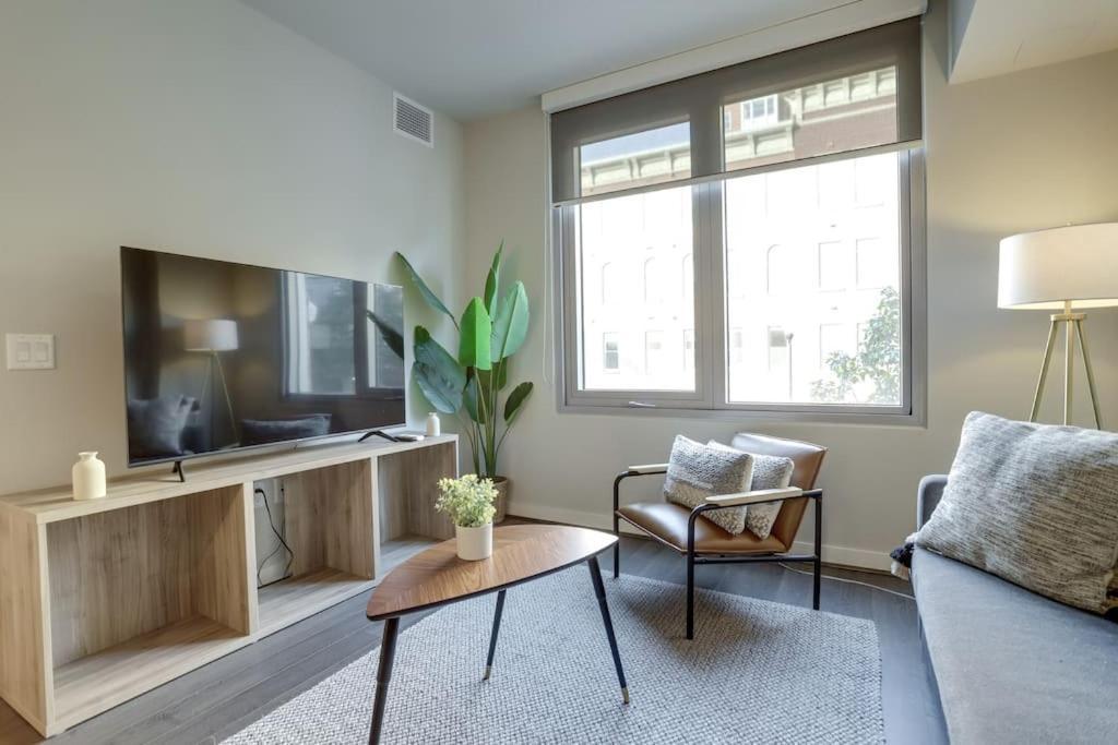Gorgeous 1 Bedroom At Clarendon With Gym And Rooftop Arlington Luaran gambar