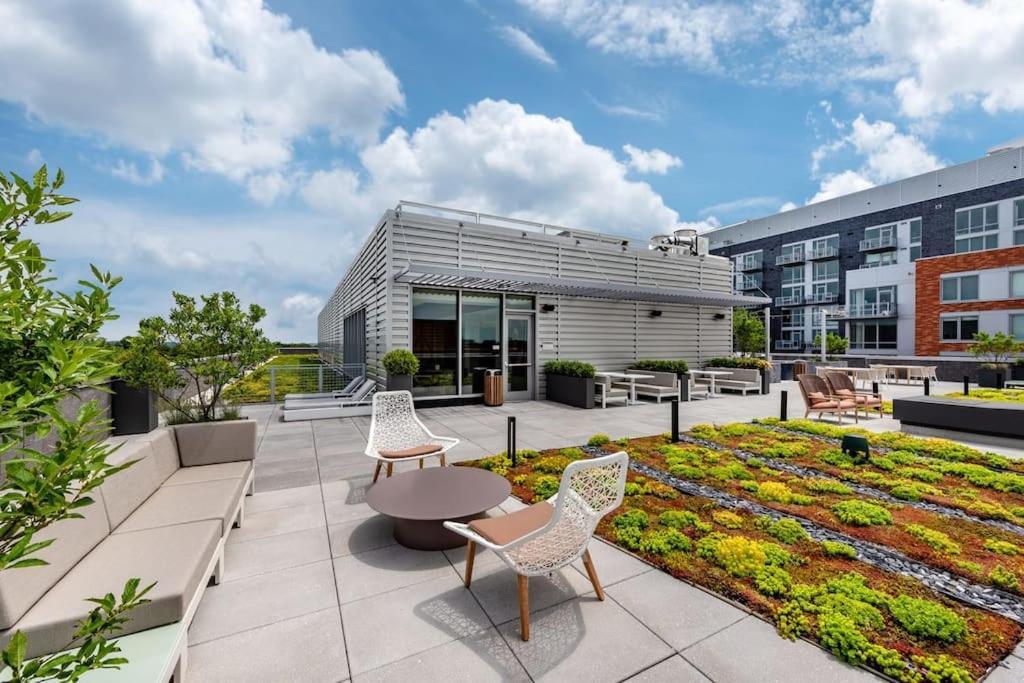 Gorgeous 1 Bedroom At Clarendon With Gym And Rooftop Arlington Luaran gambar